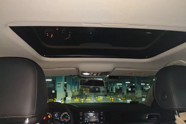 大众 朗逸 2018款 1.5L 自动舒适版 国V中控内饰22