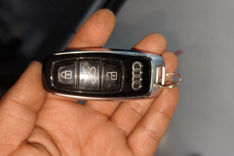 奥迪Q7 2021款 45 TFSI quattro S line运动型中控内饰11