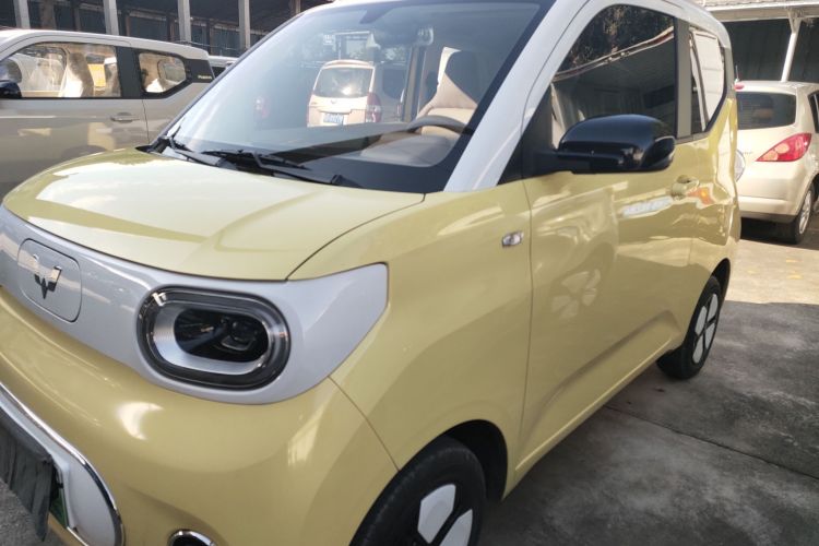 五菱汽车 宏光MINIEV 2024款 第三代 215km 进阶版车身外观1