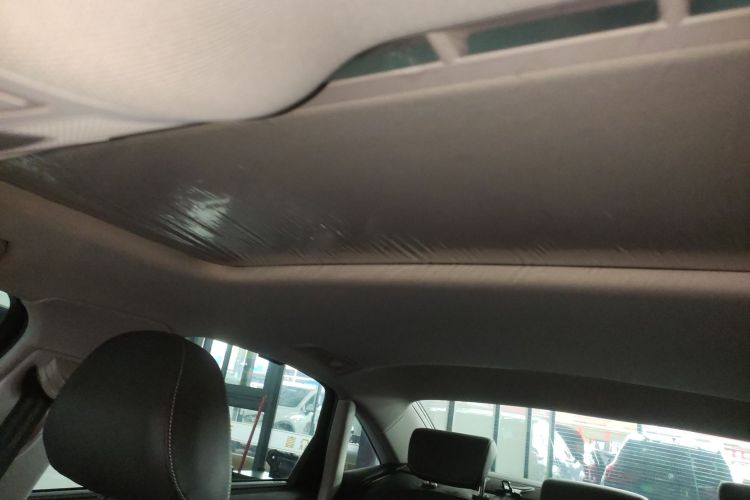 奥迪A6L 2018款 30周年年型 TFSI 进取型局部细节22