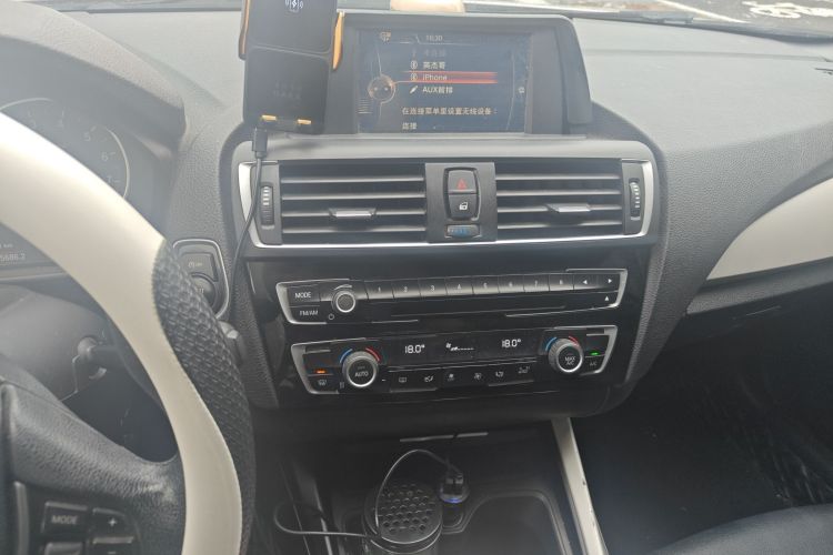 宝马2系(进口) 2015款 218i 敞篷轿跑车局部细节16