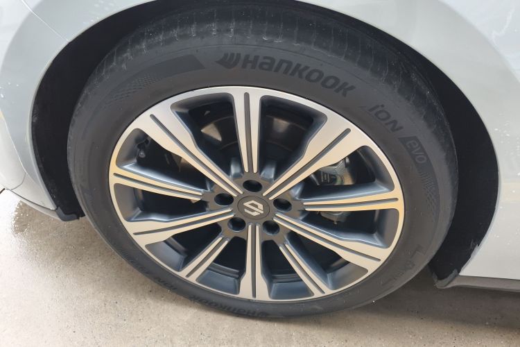 零跑汽车 零跑C01 2023款 525舒享版车身外观6002