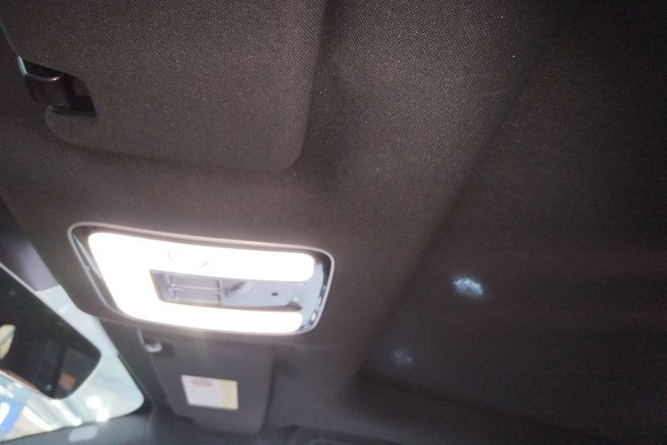 理想汽车 理想ONE 2021款 增程6座版局部细节22