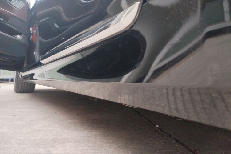 宝马7系 2016款 730Li 领先型局部细节9002