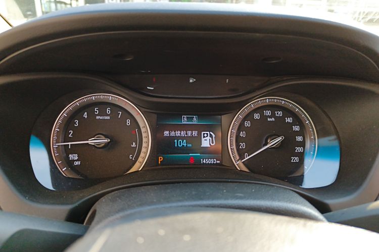 别克GL6 2018款 18T 6座尊贵型中控内饰14