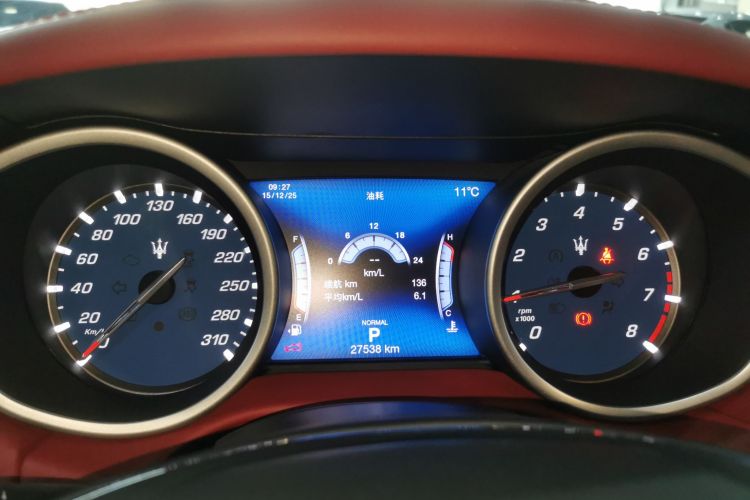 玛莎拉蒂 Ghibli 2020款 3.0T 标准版中控内饰14