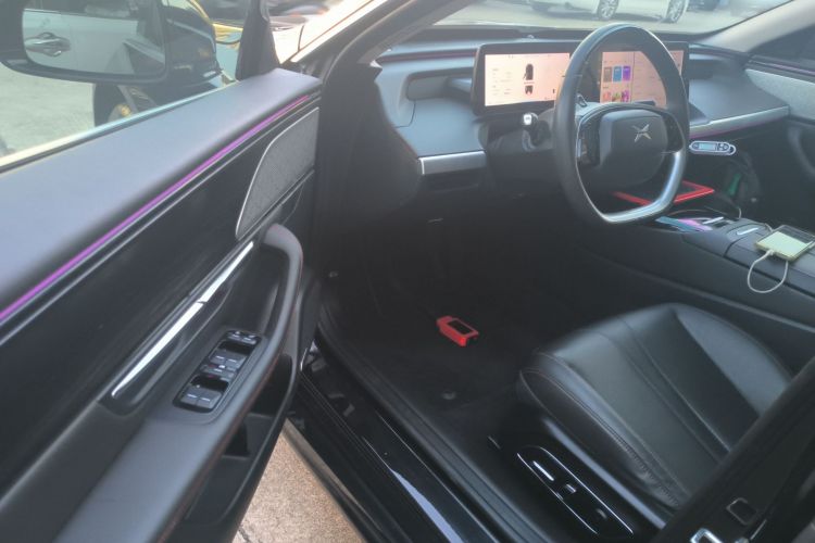 小鹏P7 2022款 480E中控内饰20