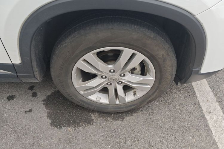 长安CS75 2016款 1.8T 自动尊贵型 国V车身外观10