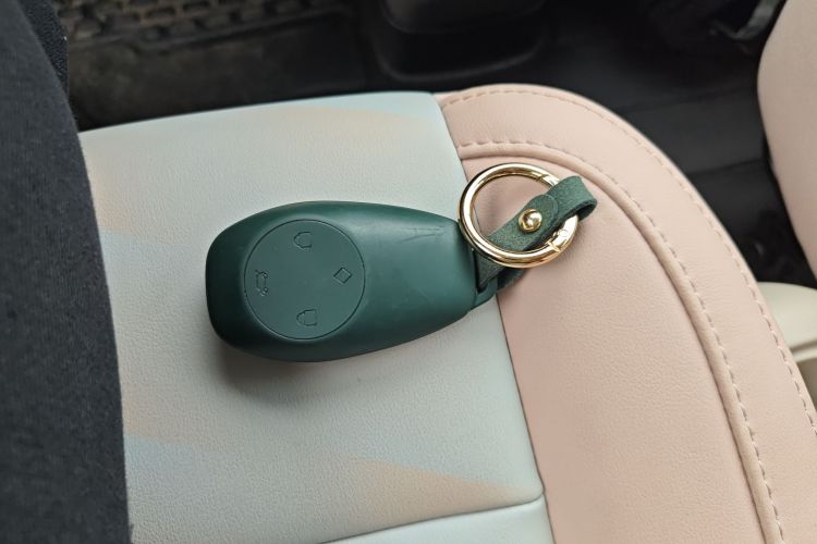 零跑汽车 零跑T03 2025款 403舒享版中控内饰11