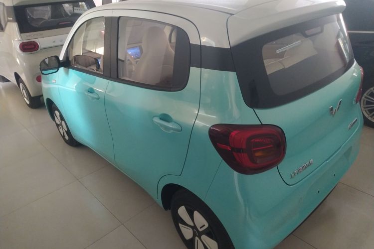 五菱汽车 宏光MINIEV 2025款 四门版 臻享+款车身外观4