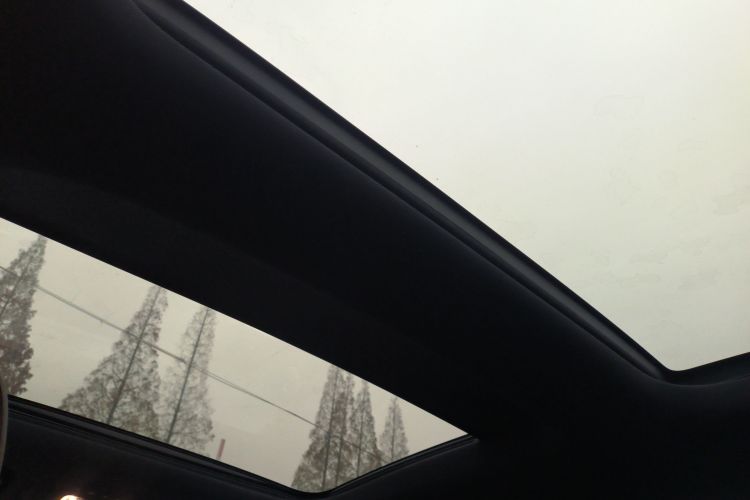 奔驰GLB 2021款 GLB 200 动感型局部细节22