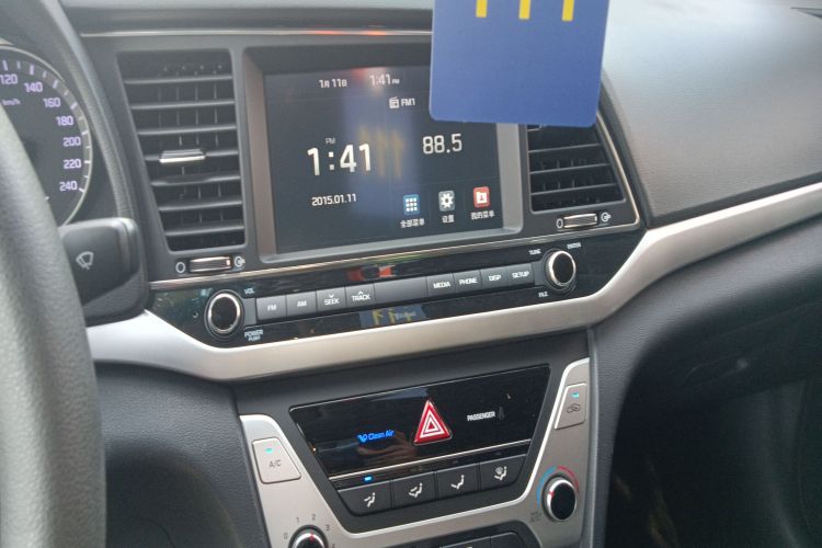 现代 领动 2016款 1.6L 自动智炫·精英型中控内饰16