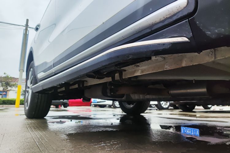 吉利汽车 博越 2020款 1.8TD DCT两驱智联型4G互联版机舱底盘29