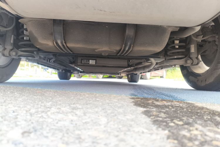 比亚迪 秦PLUS 2024款 荣耀版 DM-i 55KM领先型局部细节9009