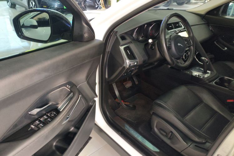 捷豹E-PACE 2018款 P200 S 国V中控内饰7003