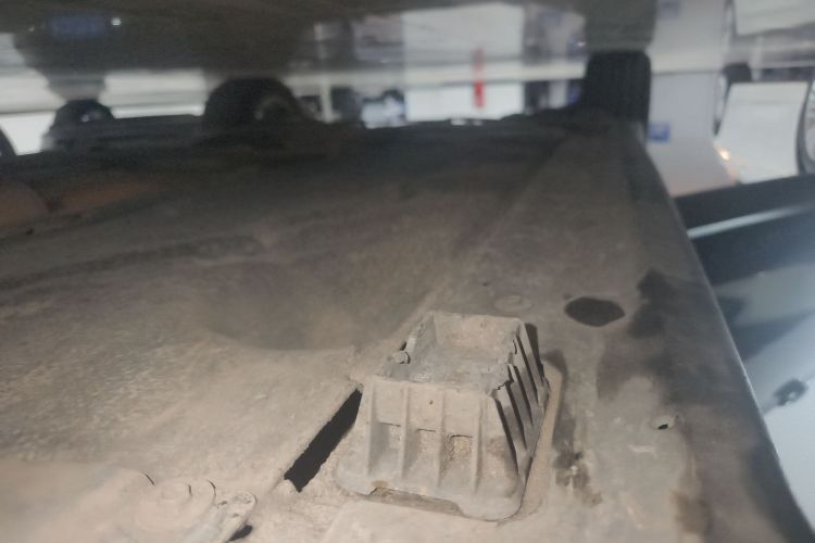 宝马X1 2016款 sDrive18Li 尊享型局部细节9001