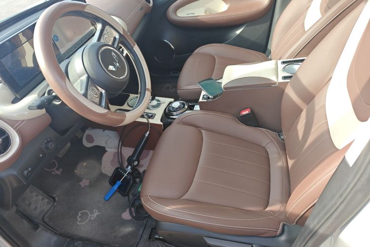 五菱汽车 五菱缤果 2023款 333km 悦享款中控内饰19