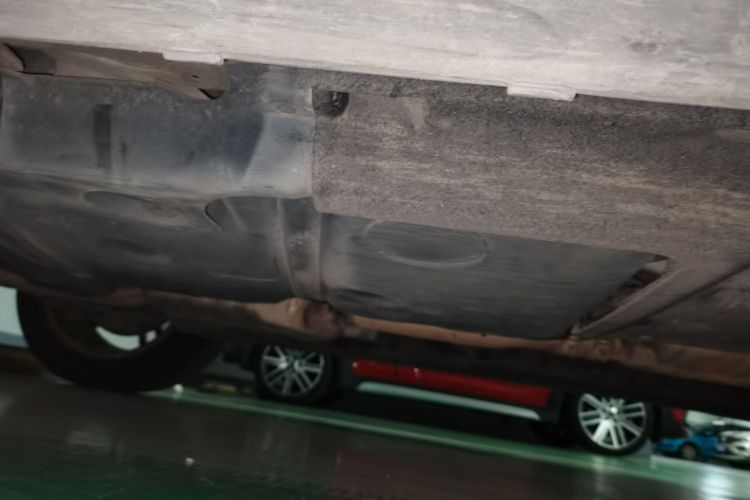 奥迪Q5 2017款 Plus 40 TFSI 技术型局部细节9002