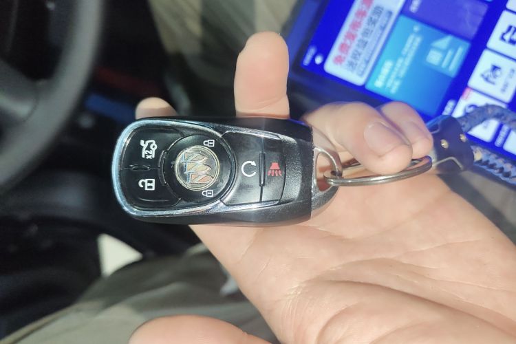 别克 君越 2022款 652T 豪华型中控内饰7001