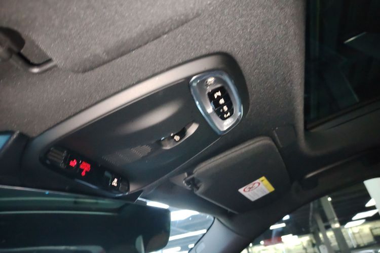 沃尔沃XC90新能源 2022款 改款 E驱混动 T8 智尊豪华版 7座局部细节22