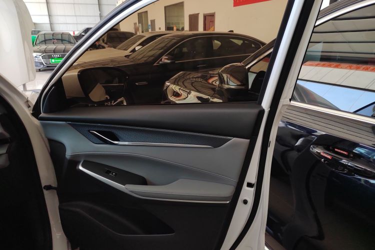 长安CS75 PLUS 2022款 第二代 2.0T 自动尊贵型中控内饰7005