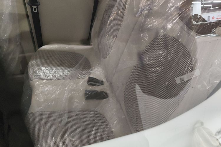 奔腾小马 2026款 222km 萌趣马 Plus中控内饰21