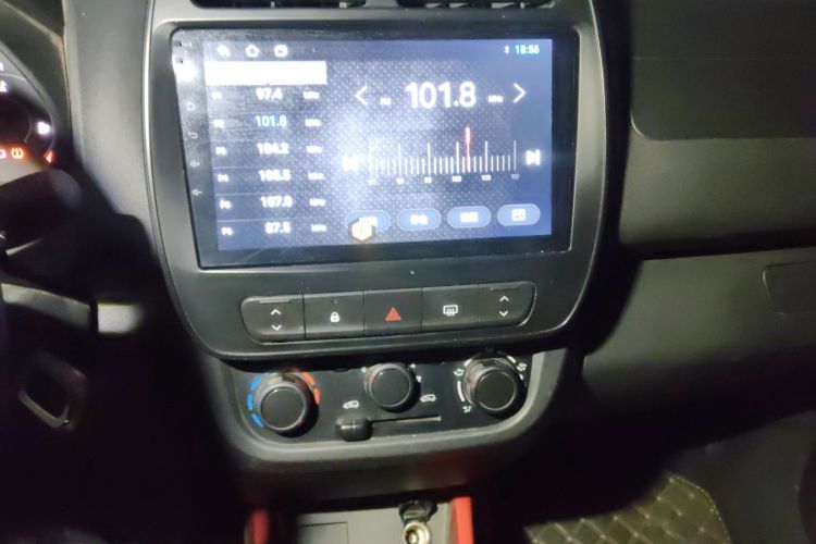 东风纳米EX1 2023款 PRO 轻风版闪电型中控内饰16