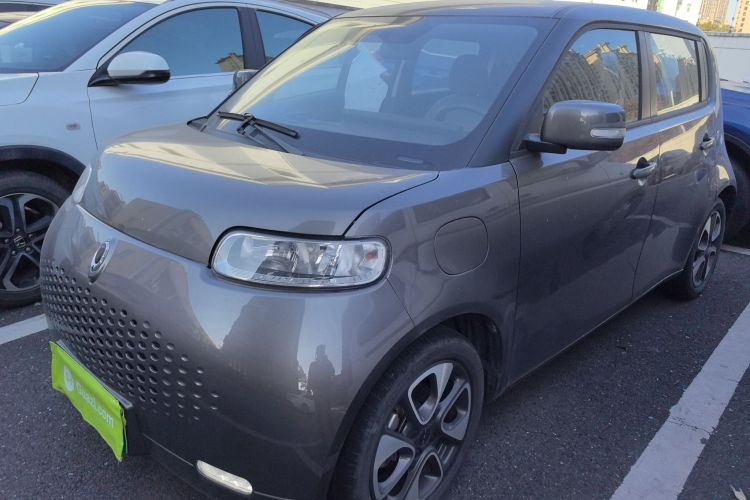 欧拉白猫 2020款 305km 豪华型车身外观1