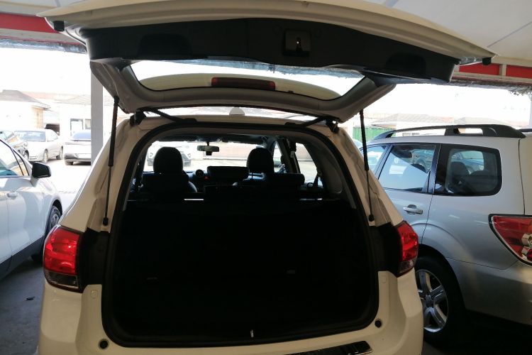 哈弗H6 2017款 经典版 1.5T 自动两驱精英型局部细节23