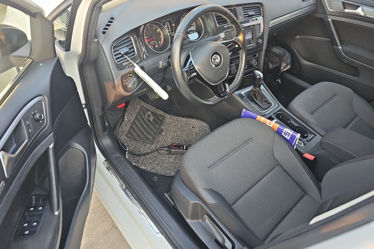 大众 高尔夫 2017款 230TSI 自动舒适百万辆纪念版中控内饰20