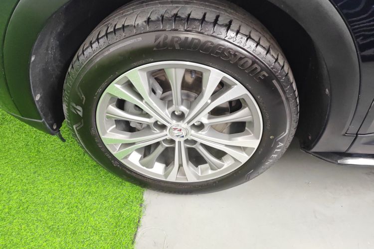 别克 2022款 昂科威Plus 552T 五座豪华型车身外观35