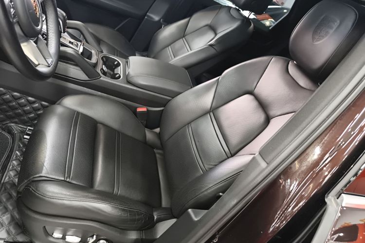 保时捷 2019款 Cayenne 3.0T局部细节19