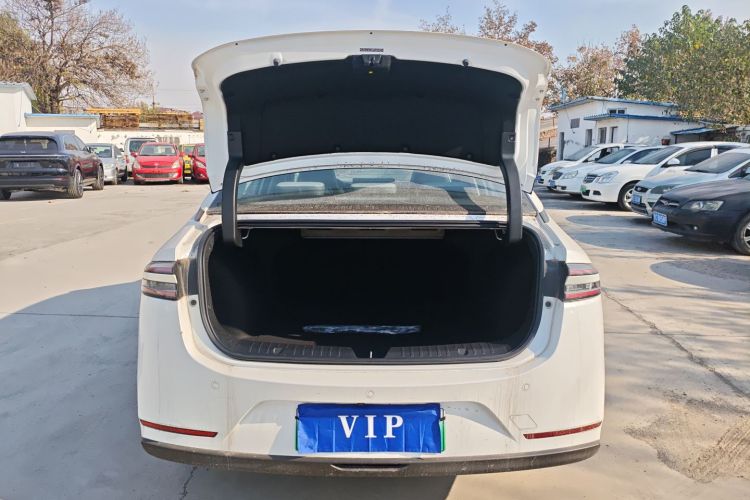 埃安 AION S Plus 2023款 70 乐享版 三元锂局部细节23