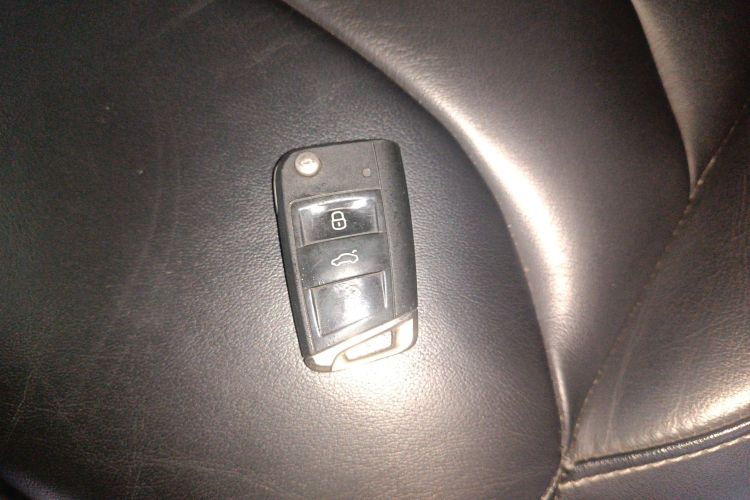 斯柯达 柯迪亚克 2018款 TSI330 7座两驱豪华优享版中控内饰7001