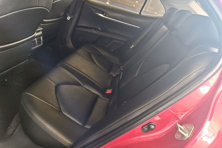 丰田 凯美瑞 2018款 2.0S 锋尚版中控内饰7004