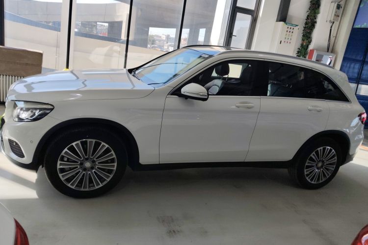 奔驰GLC 2016款 GLC 200 4MATIC车身外观4