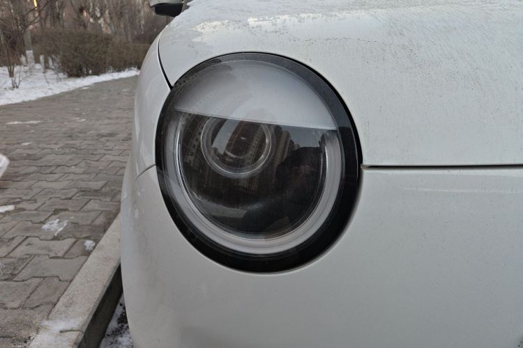 长安启源 长安Lumin 2022款 210km 香甜款车身外观8