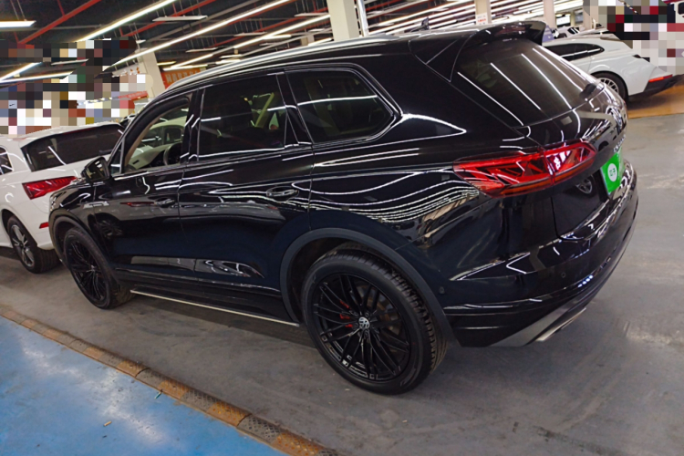 大众 途锐 2019款 2.0TSI 锐翼版 国VI车身外观4