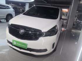 别克GL8 2021款 陆上公务舱 652T 豪华型