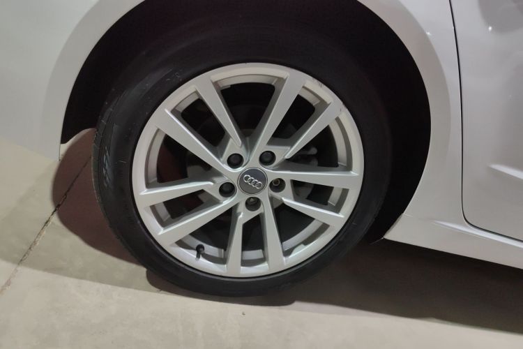 奥迪A3 2019款 Sportback 35 TFSI 进取型 国VI车身外观56