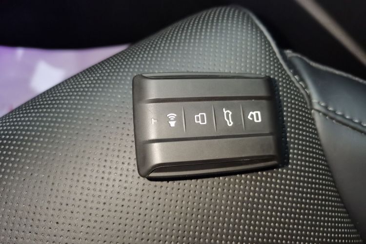 坦克400新能源 2024款 Hi4-T 越野版中控内饰11