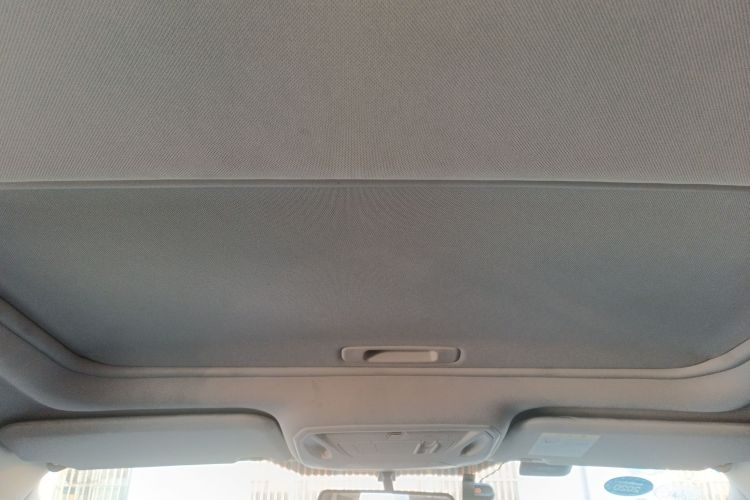 福特 福克斯 2012款 三厢 1.6L 自动风尚型中控内饰22