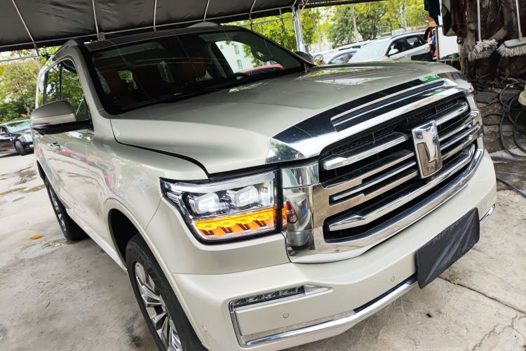 坦克500 2022款 3.0T 运动版 造境型 5座车身外观6002