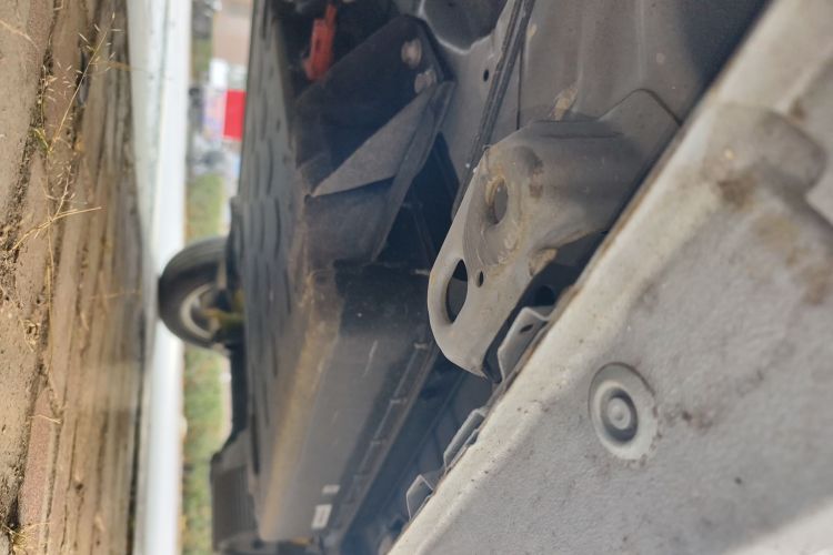 五菱汽车 宏光MINIEV 2020款 自在款 三元锂局部细节9004