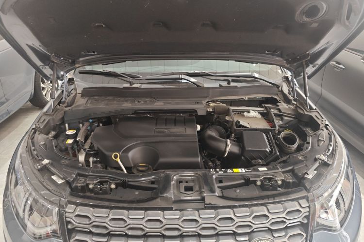 路虎 发现运动版 2020款 249PS R-Dynamic 性能版机舱底盘24