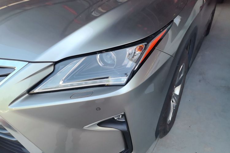 雷克萨斯RX 2016款 300 两驱精英版 国V局部细节36