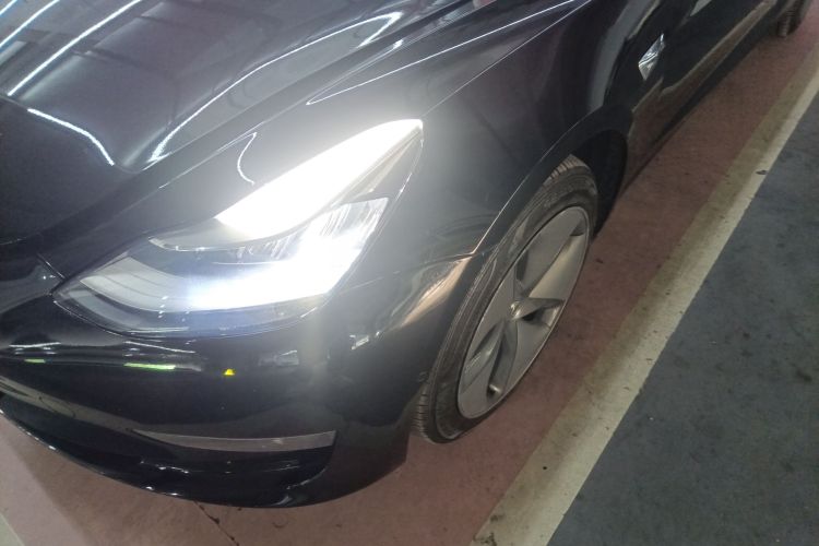 特斯拉 Model 3(进口) 2019款 长续航全轮驱动版局部细节36
