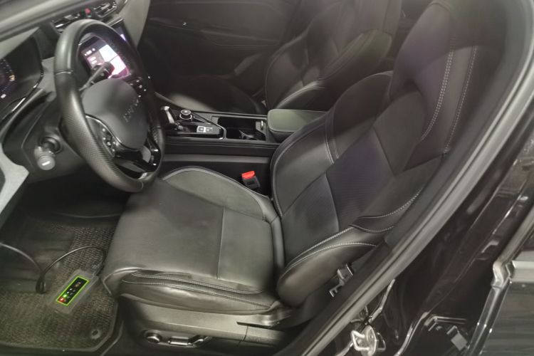 领克03 2021款 2.0TD 自动劲 冠军版局部细节19