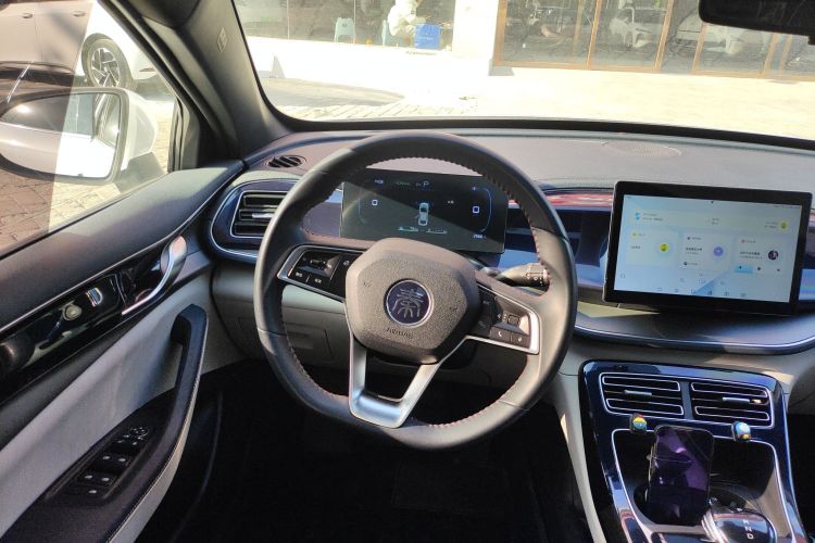 比亚迪 秦PLUS 2023款 冠军版 DM-i 120KM领先型中控内饰13