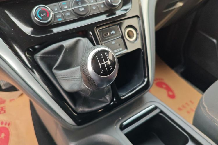 江淮瑞风 瑞风M3 2022款 1.5T 7座标准版中控内饰18